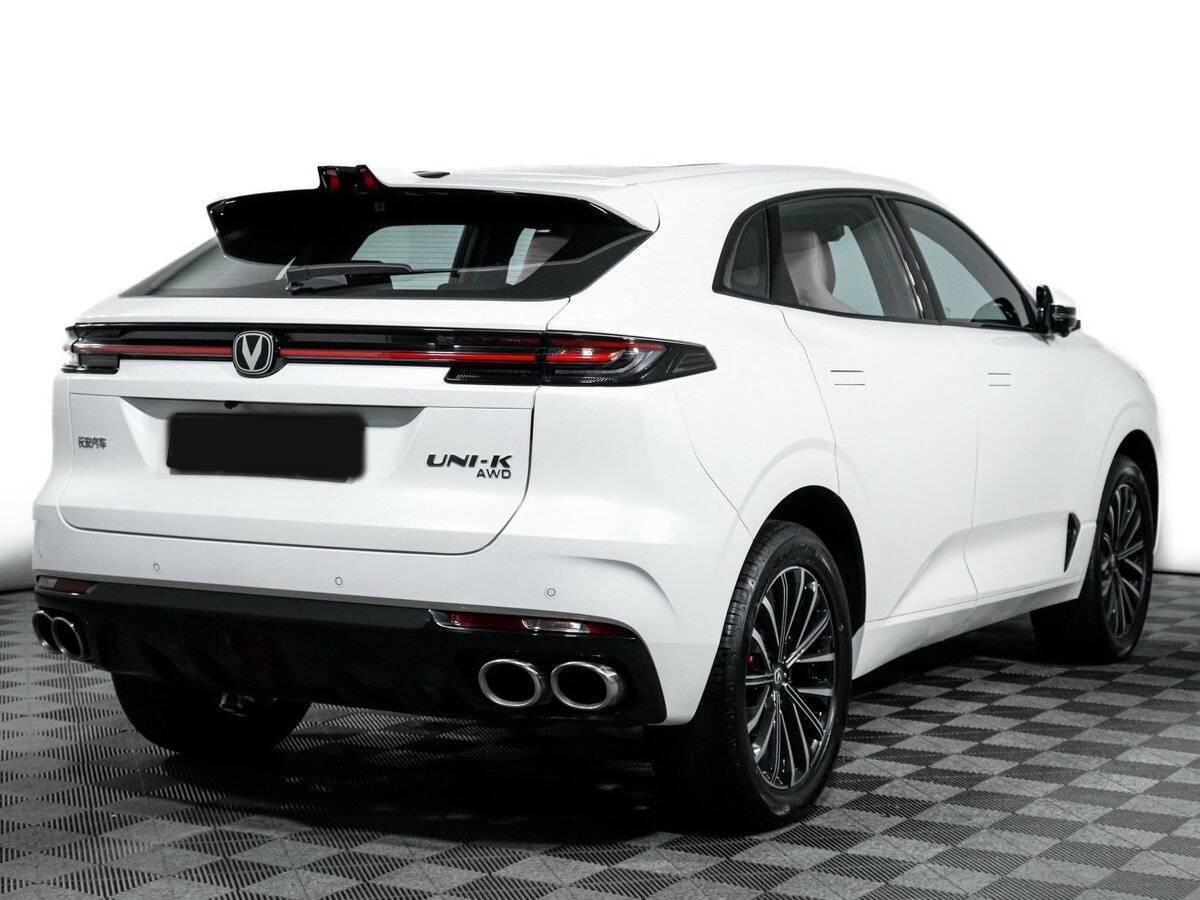 Б/У Чанган УНИ-К 2023 года. Фото: #4