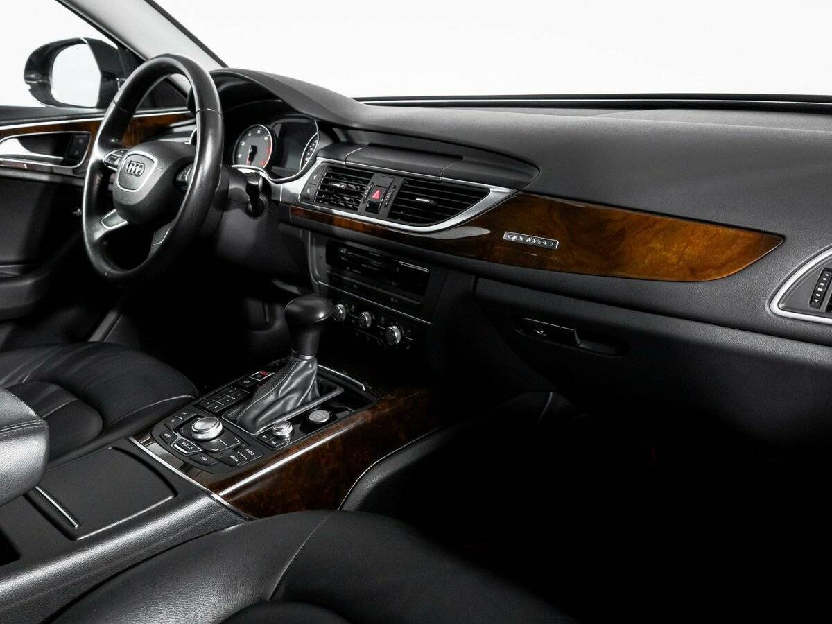 Б/У Ауди А6 2014 года. Фото: #8