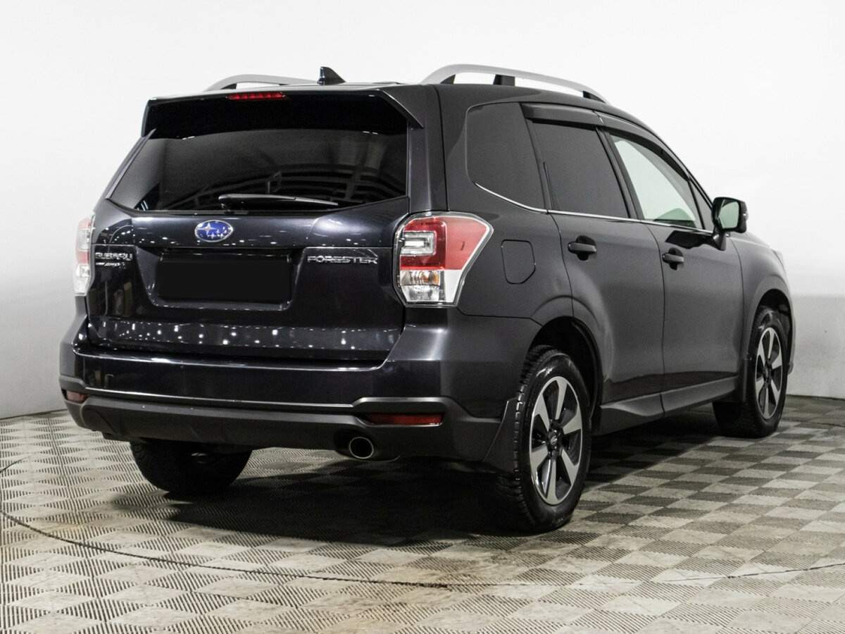 Б/У Субару Форестер 2018 года. Фото: #4