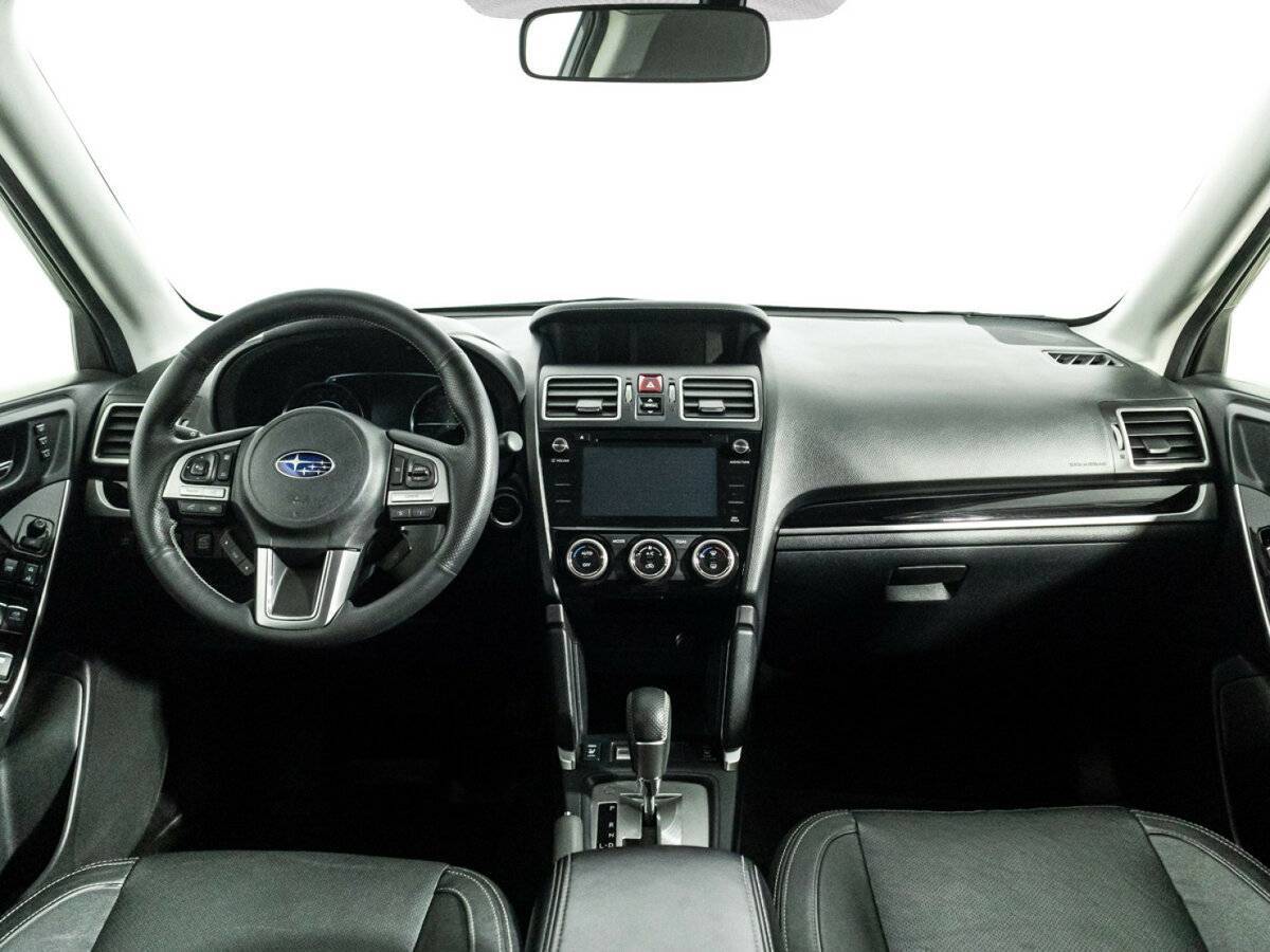 Б/У Субару Форестер 2018 года. Фото: #12