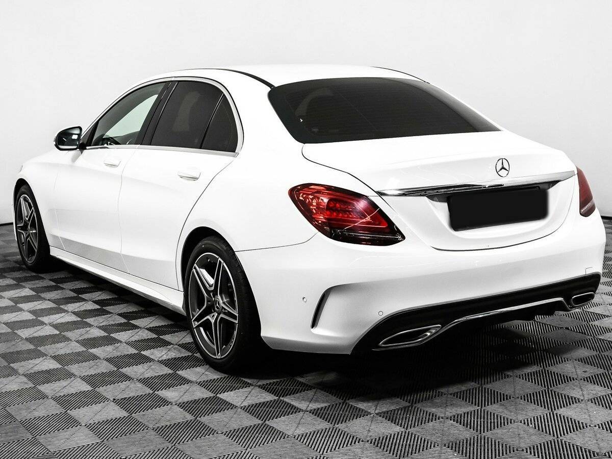 Б/У Мерседес-Бенц Ц-Класс 2018 года. Фото: #6