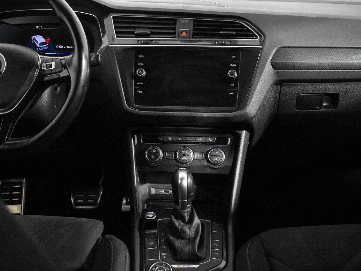 Б/У Фольксваген Тигуан 2018 года. Фото: #14