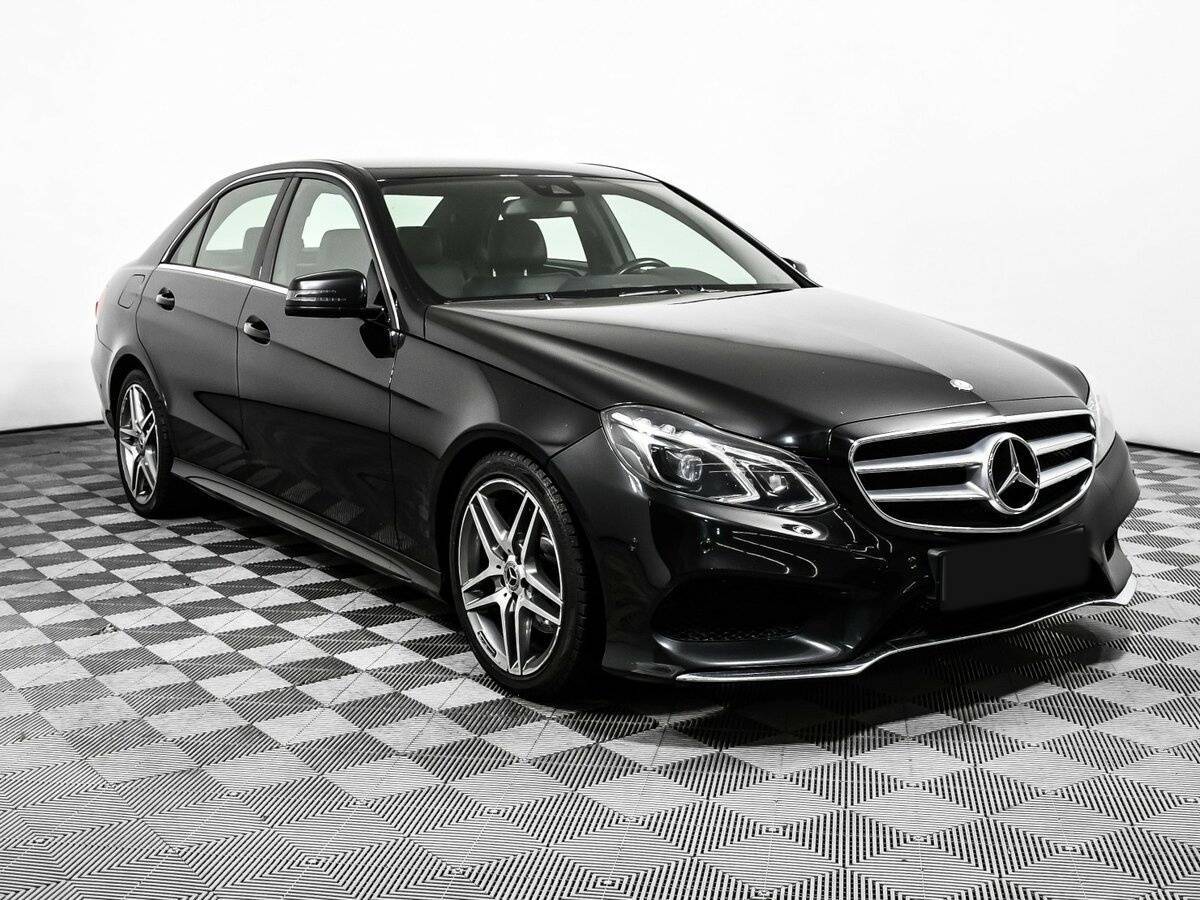 Б/У Мерседес-Бенц Е-Класс 2014 года. Фото: #2