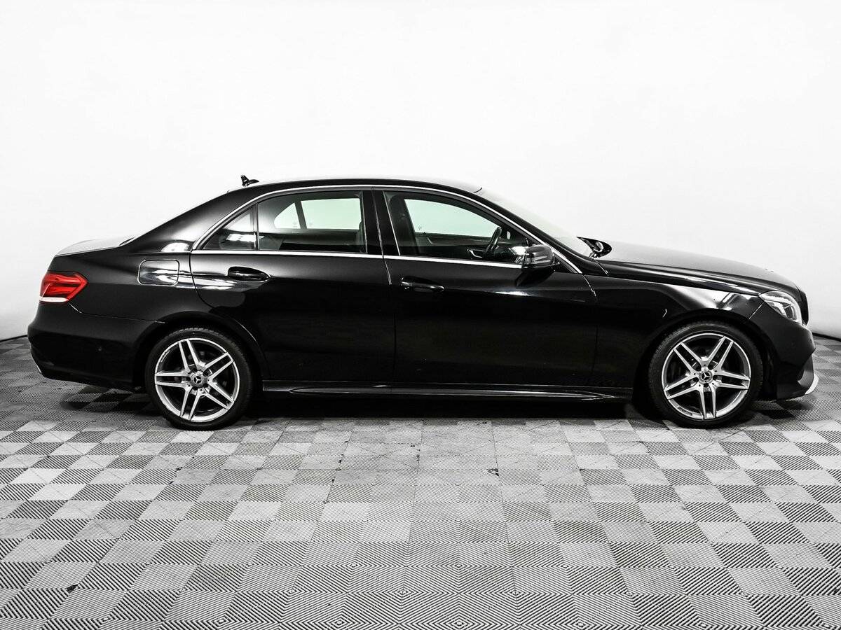 Б/У Мерседес-Бенц Е-Класс 2014 года. Фото: #3