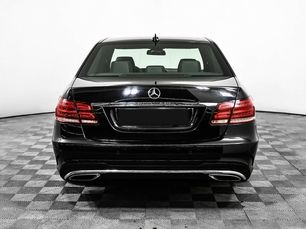 Б/У Мерседес-Бенц Е-Класс 2014 года. Фото: #5