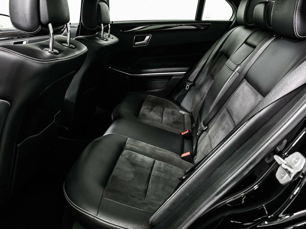 Б/У Мерседес-Бенц Е-Класс 2014 года. Фото: #11