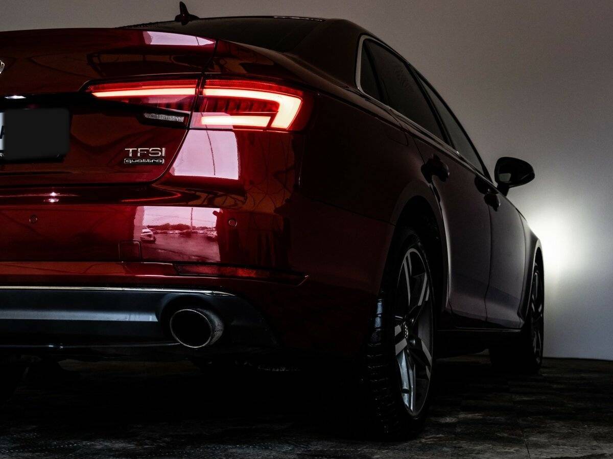 Б/У Ауди А4 2017 года. Фото: #7