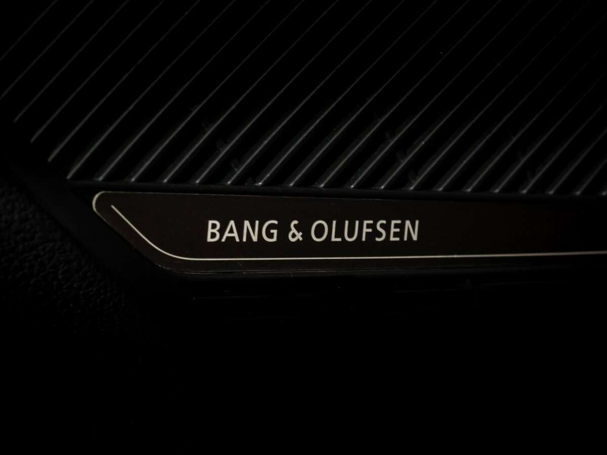 Б/У Ауди А4 2017 года. Фото: #19