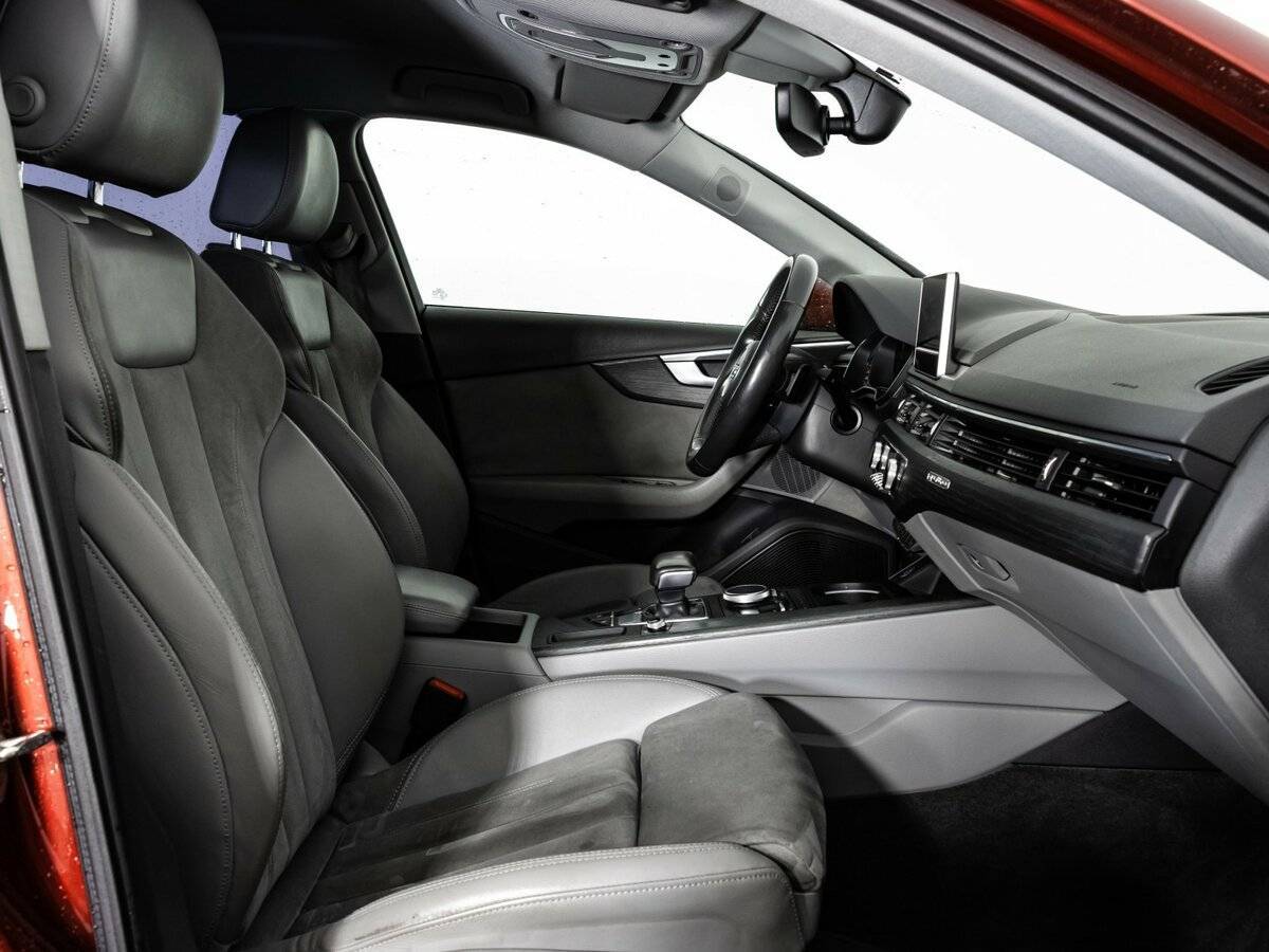 Б/У Ауди А4 2017 года. Фото: #26