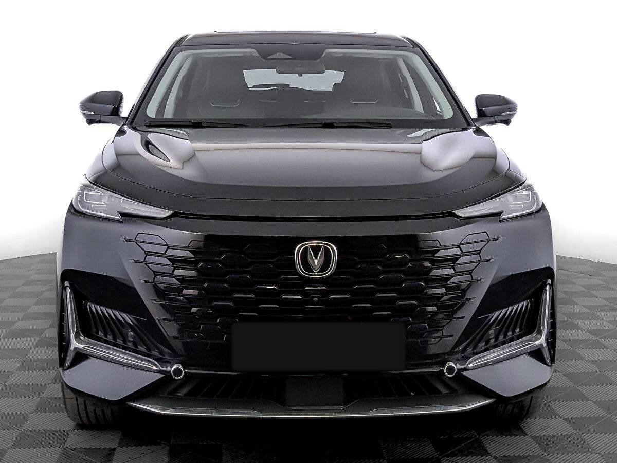 Б/У Чанган УНИ-К 2023 года. Фото: #1