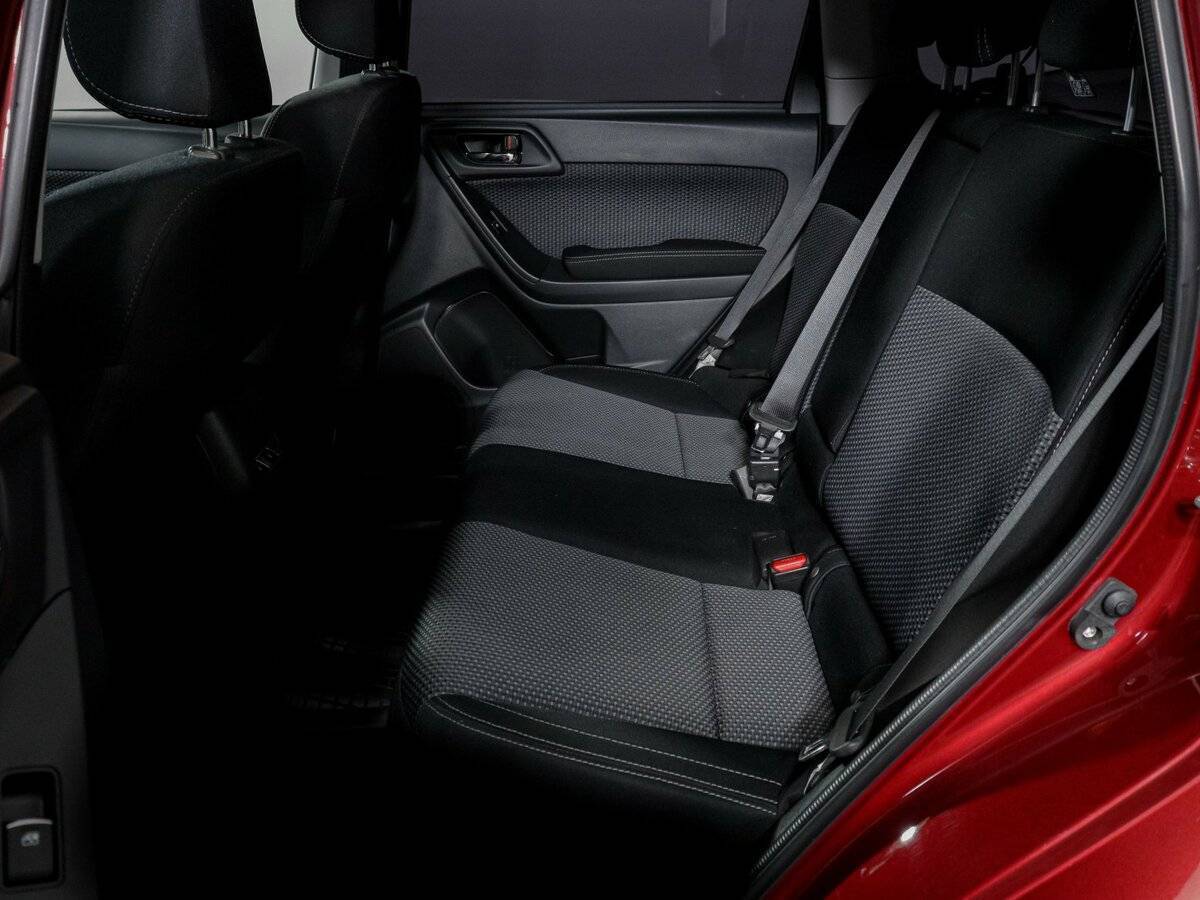 Б/У Субару Форестер 2016 года. Фото: #9