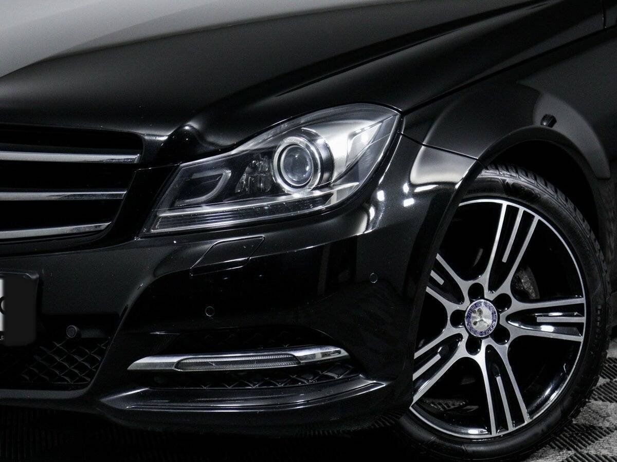 Б/У Мерседес-Бенц Ц-Класс 2013 года. Фото: #16