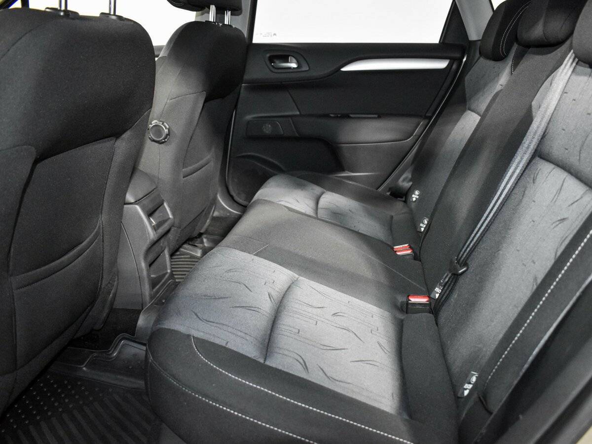 Б/У Ситроен Ц4 2012 года. Фото: #10