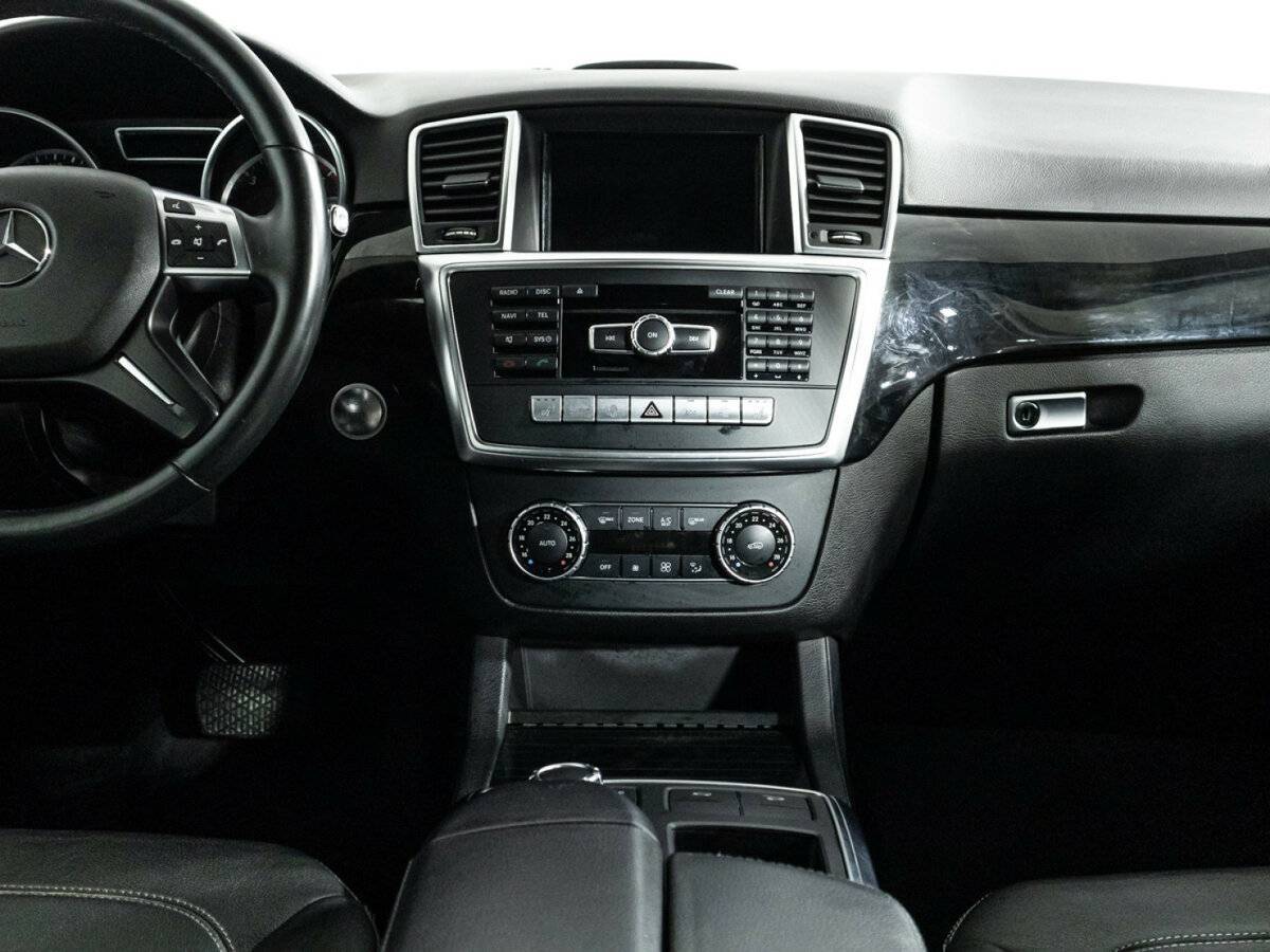 Б/У Мерседес-Бенц М-Класс 2014 года. Фото: #13