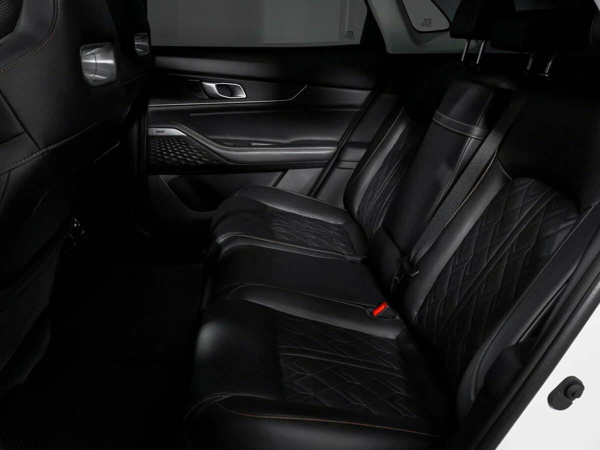 Б/У Чанган УНИ-К 2023 года. Фото: #9