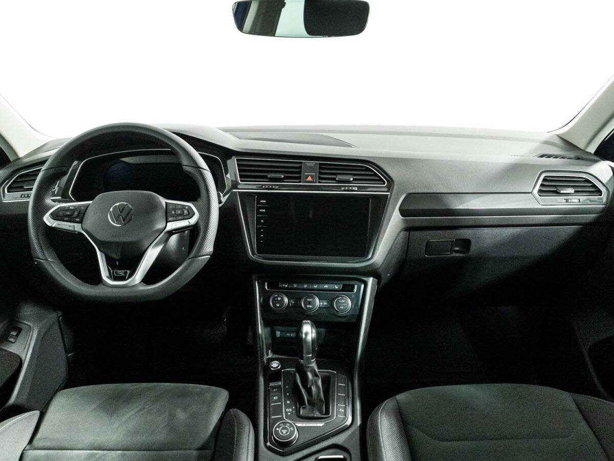 Б/У Фольксваген Тигуан 2018 года. Фото: #12