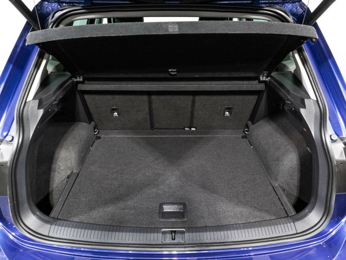 Б/У Фольксваген Тигуан 2018 года. Фото: #14