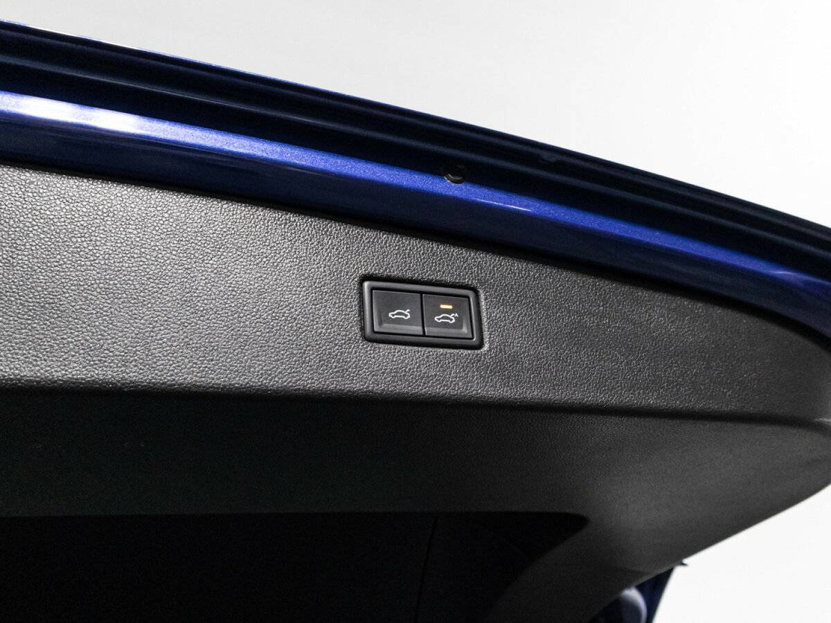 Б/У Фольксваген Тигуан 2018 года. Фото: #15