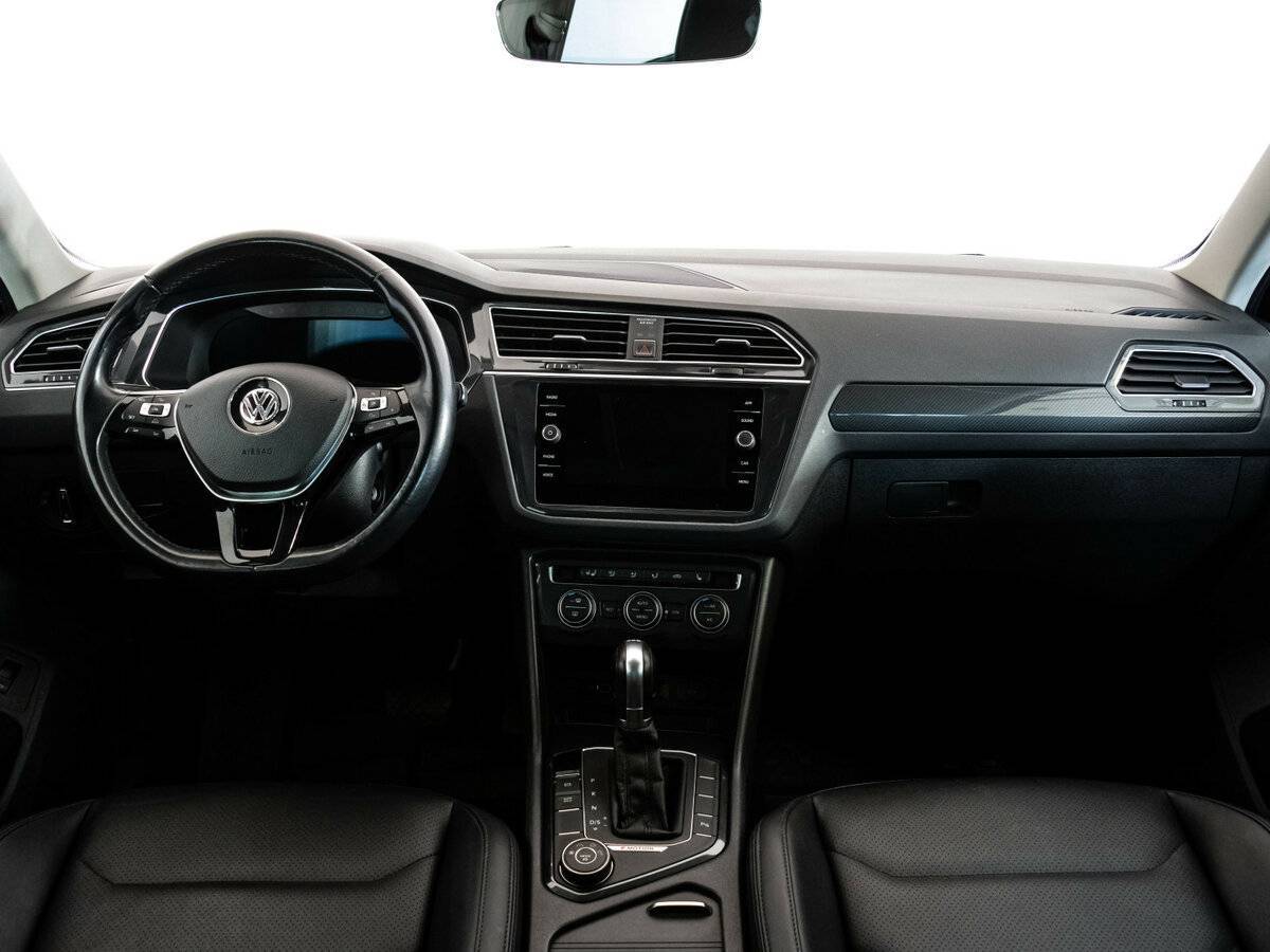 Б/У Фольксваген Тигуан 2018 года. Фото: #9