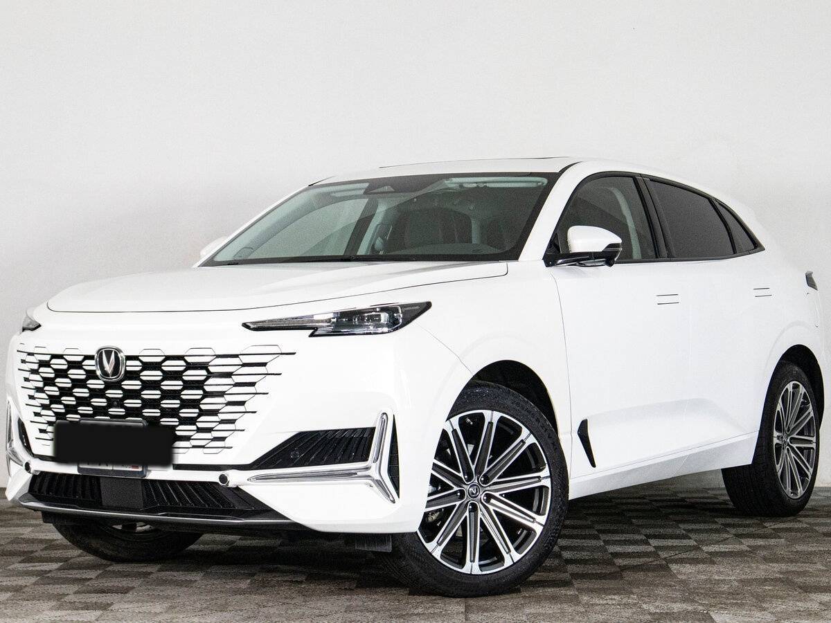 Б/У Чанган УНИ-К 2023 года. Фото: #1