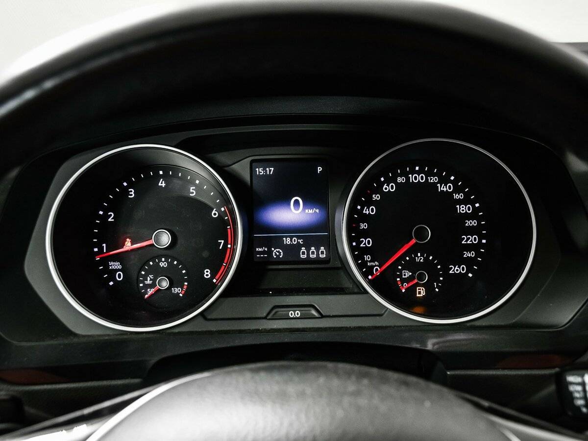 Б/У Фольксваген Тигуан 2018 года. Фото: #9