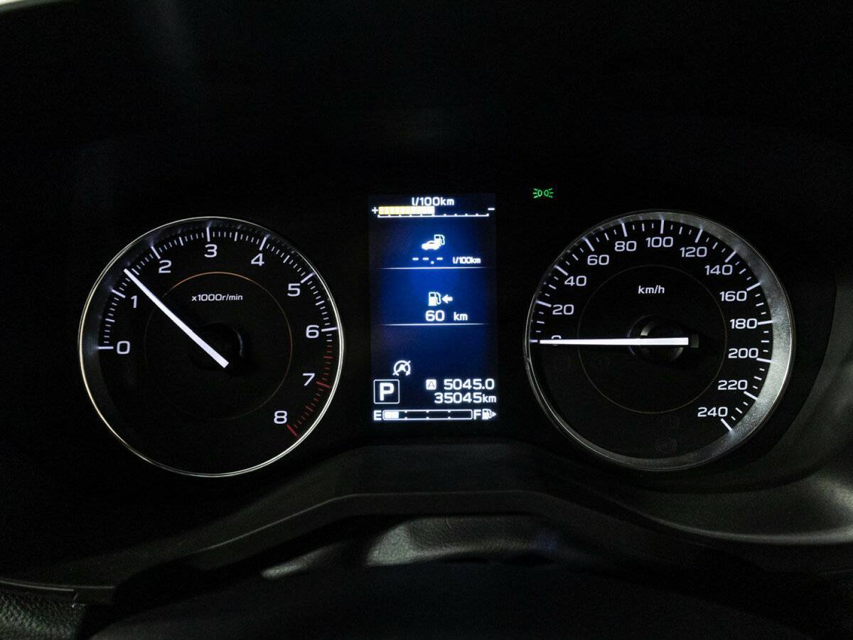 Б/У Субару ИксВи 2019 года. Фото: #11