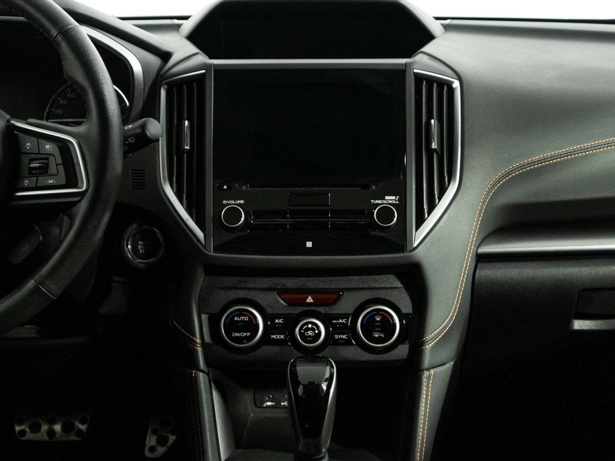 Б/У Субару ИксВи 2019 года. Фото: #13