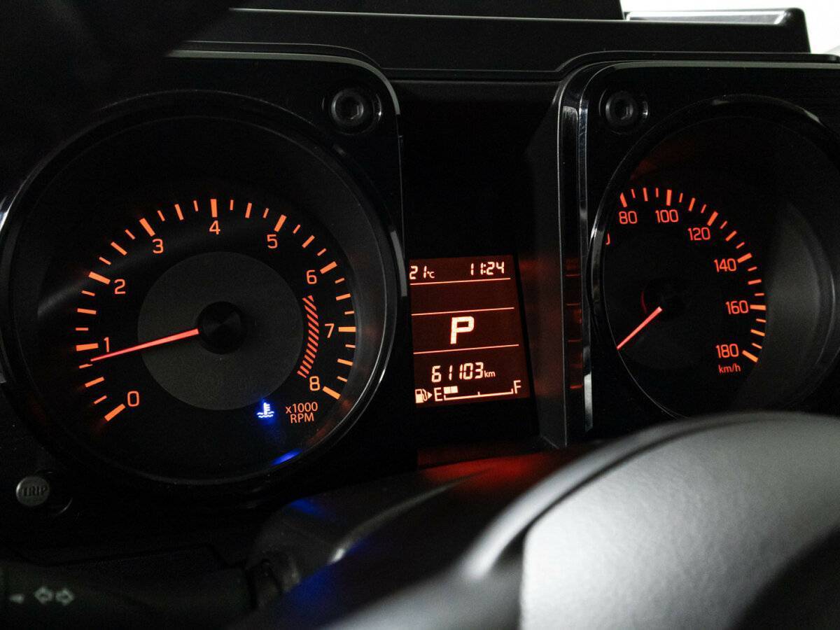 Б/У Сузуки Джимни 2019 года. Фото: #11