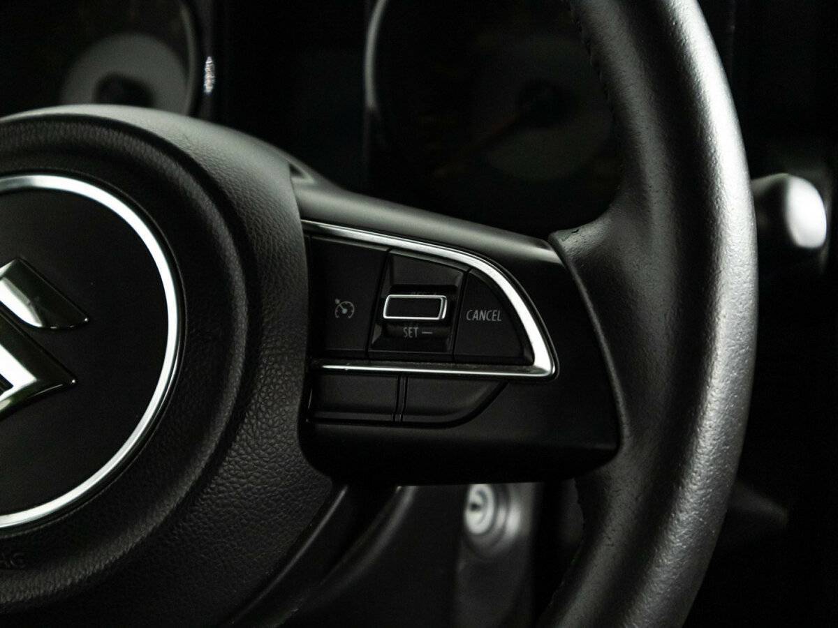 Б/У Сузуки Джимни 2019 года. Фото: #17