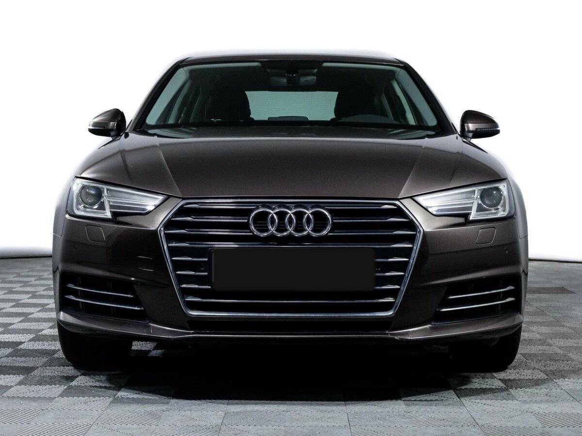 Б/У Ауди А4 2015 года. Фото: #1