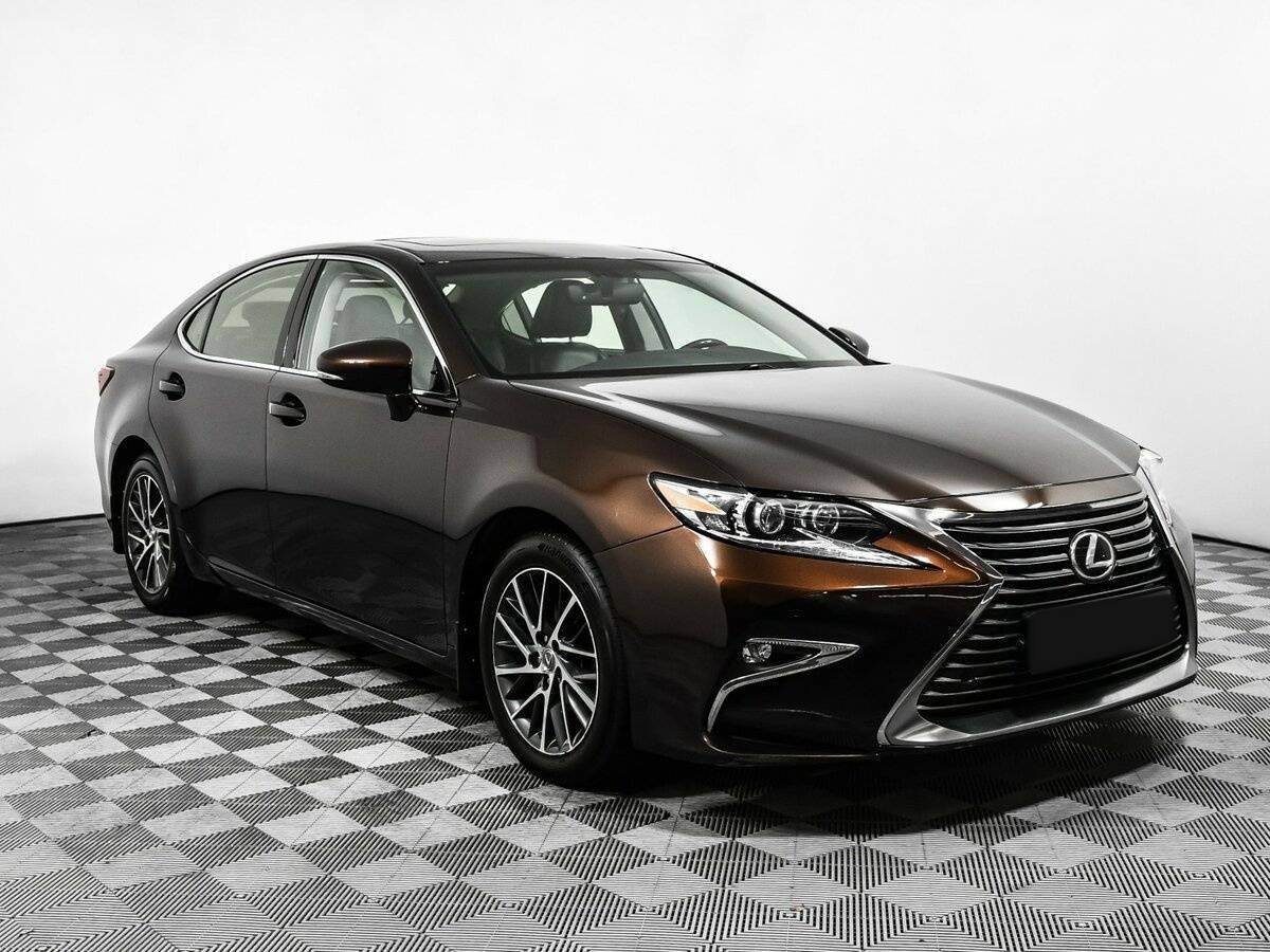 Б/У Лексус ЕС 2016 года. Фото: #2