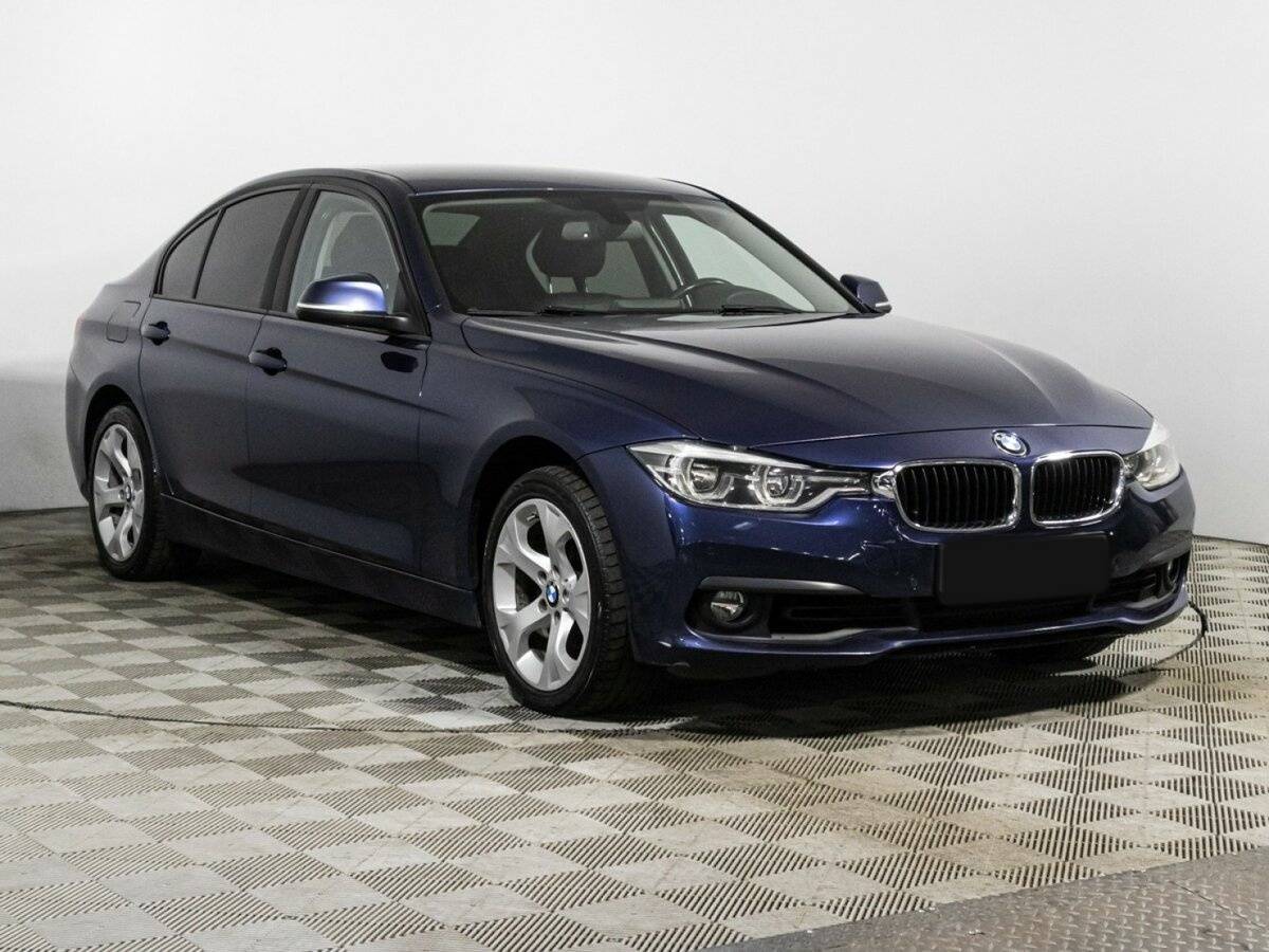 Б/У БМВ 3 серии 2018 года. Фото: #2