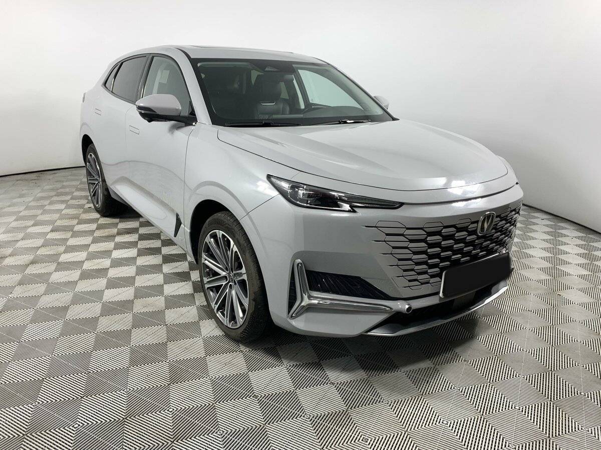 Б/У Чанган УНИ-К 2023 года. Фото: #2