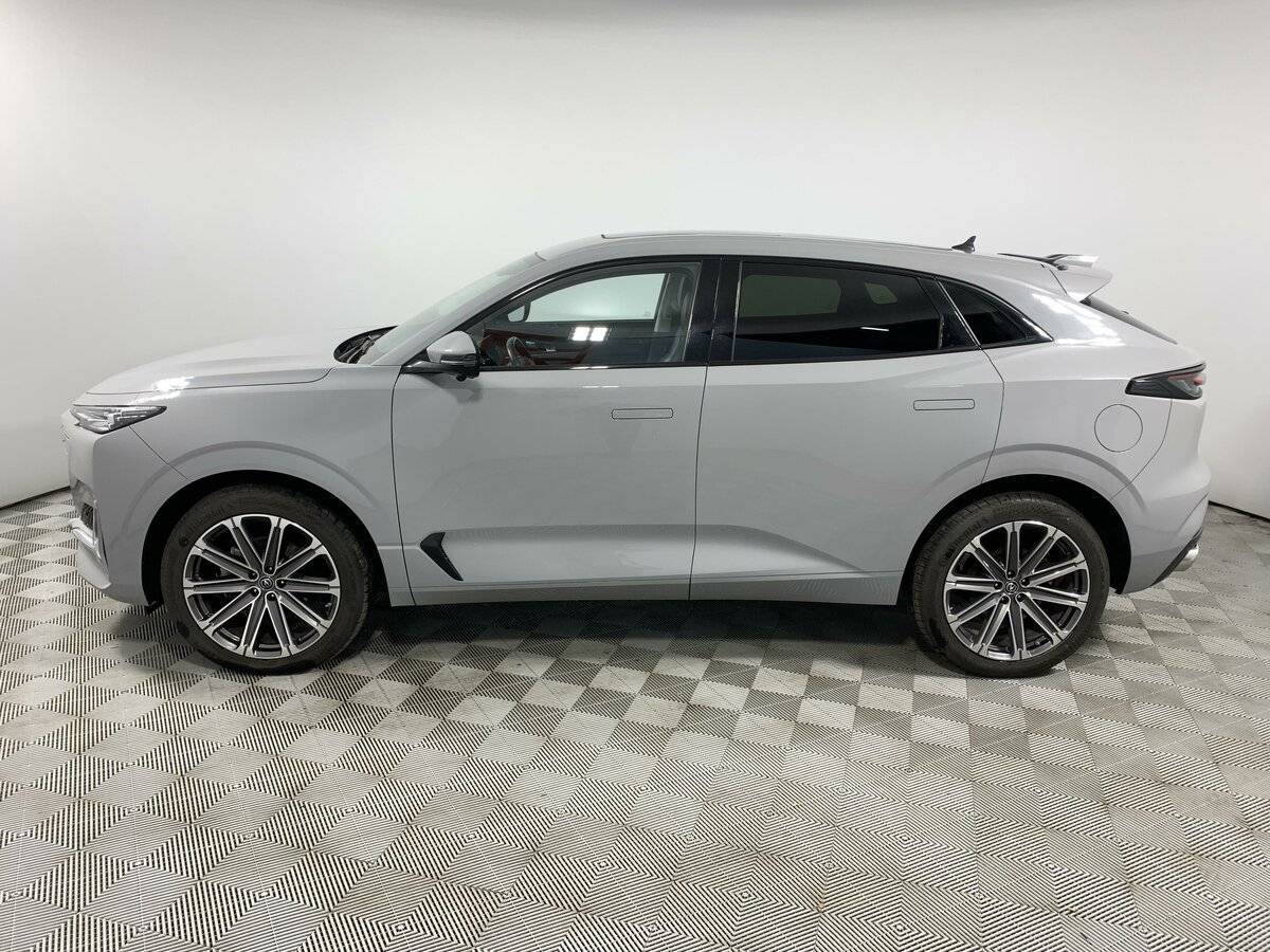 Б/У Чанган УНИ-К 2023 года. Фото: #7