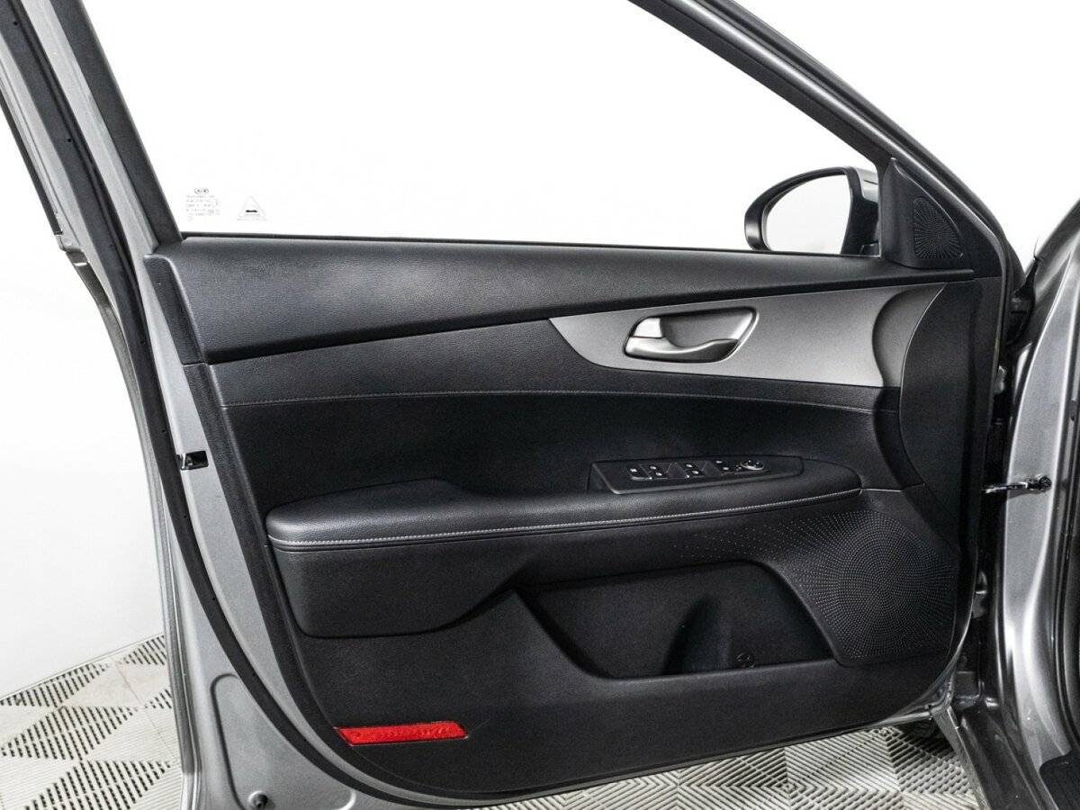 Б/У Киа К3 2020 года. Фото: #23