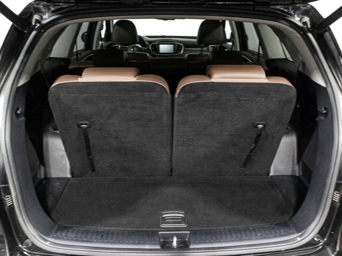 Б/У Киа Соренто 2018 года. Фото: #14