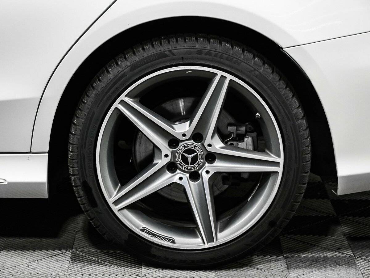 Б/У Мерседес-Бенц Ц-Класс 2017 года. Фото: #14