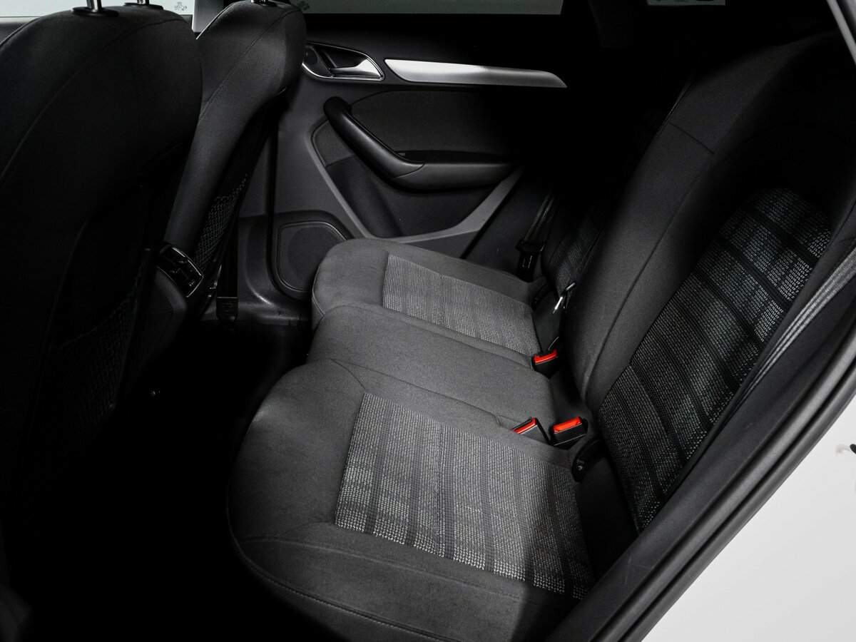 Б/У Ауди К3 2014 года. Фото: #9