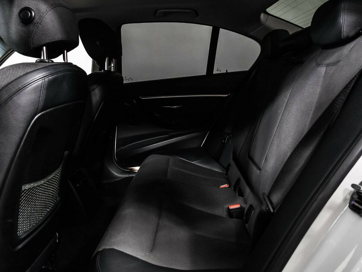 Б/У БМВ 3 серии 2017 года. Фото: #12