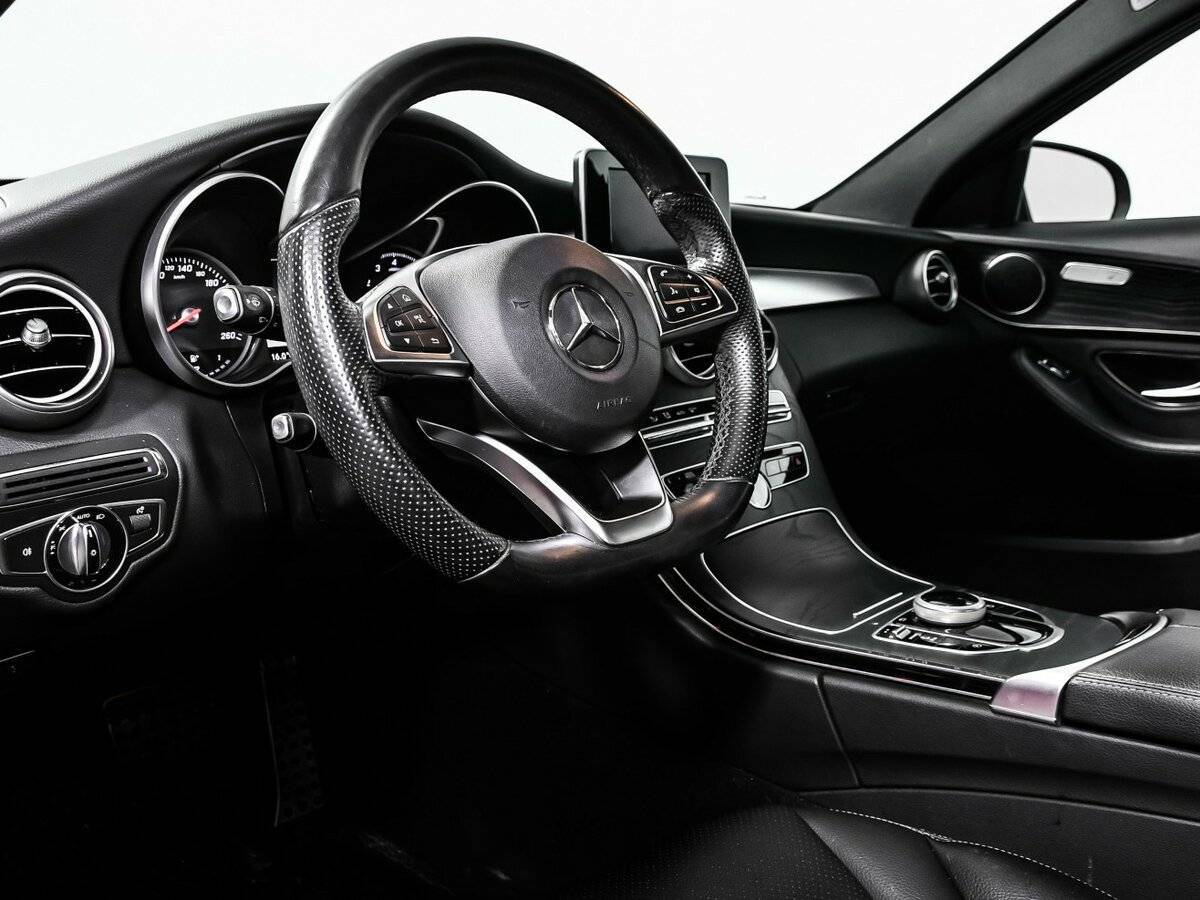 Б/У Мерседес-Бенц Ц-Класс 2016 года. Фото: #11