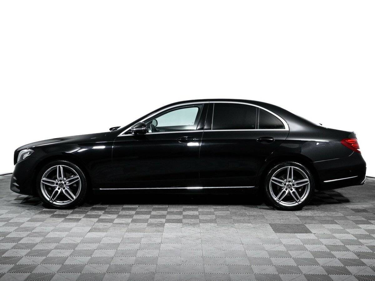 Б/У Мерседес-Бенц Е-Класс 2016 года. Фото: #7