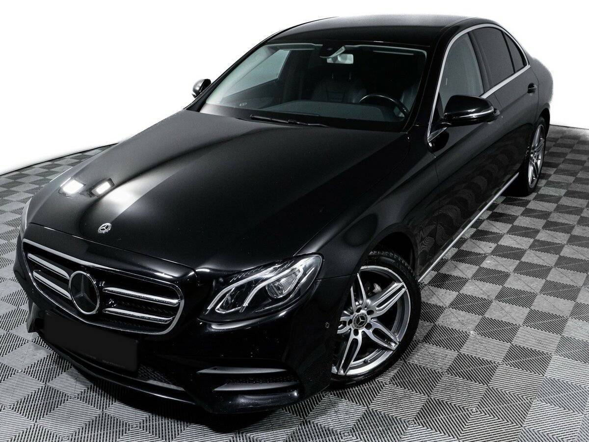 Б/У Мерседес-Бенц Е-Класс 2016 года. Фото: #15