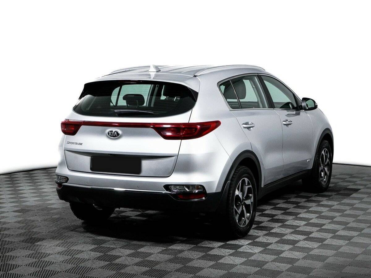 Б/У Киа Спортейдж 2021 года. Фото: #4