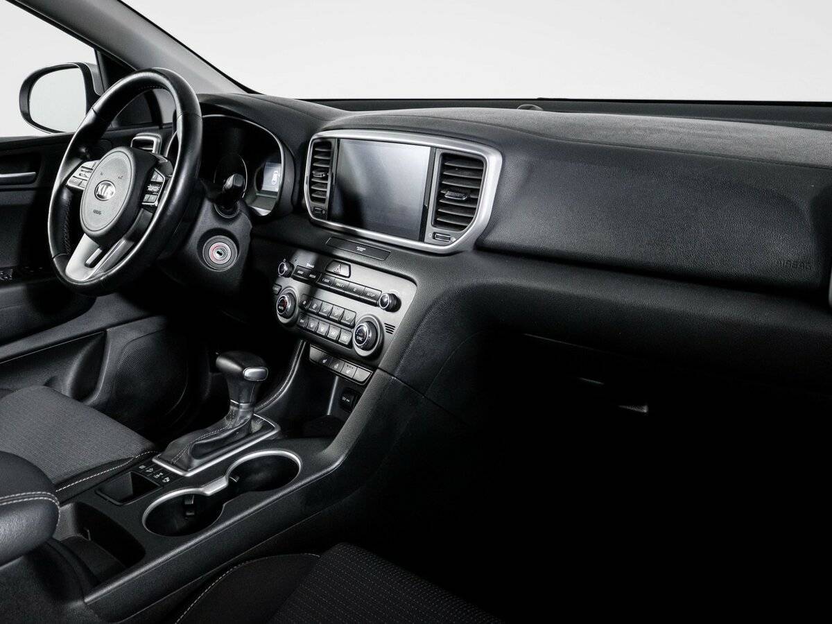 Б/У Киа Спортейдж 2021 года. Фото: #8