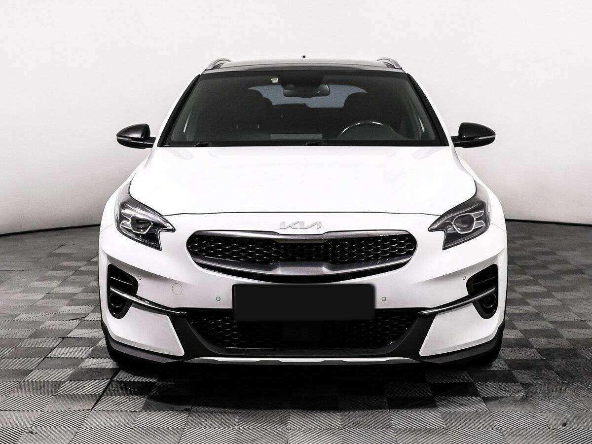 Б/У Киа Икс-Сид 2021 года. Фото: #1