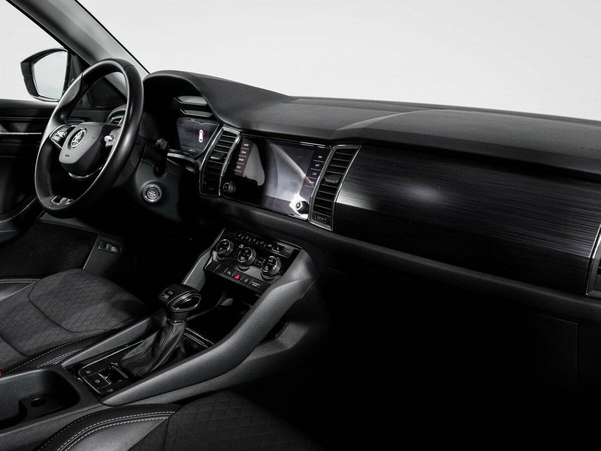 Б/У Шкода Кодиак 2020 года. Фото: #8