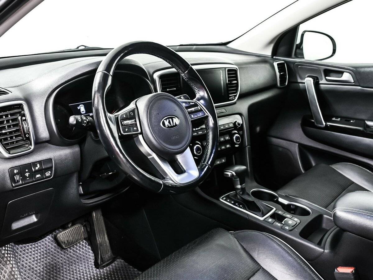 Б/У Киа Спортейдж 2018 года. Фото: #12