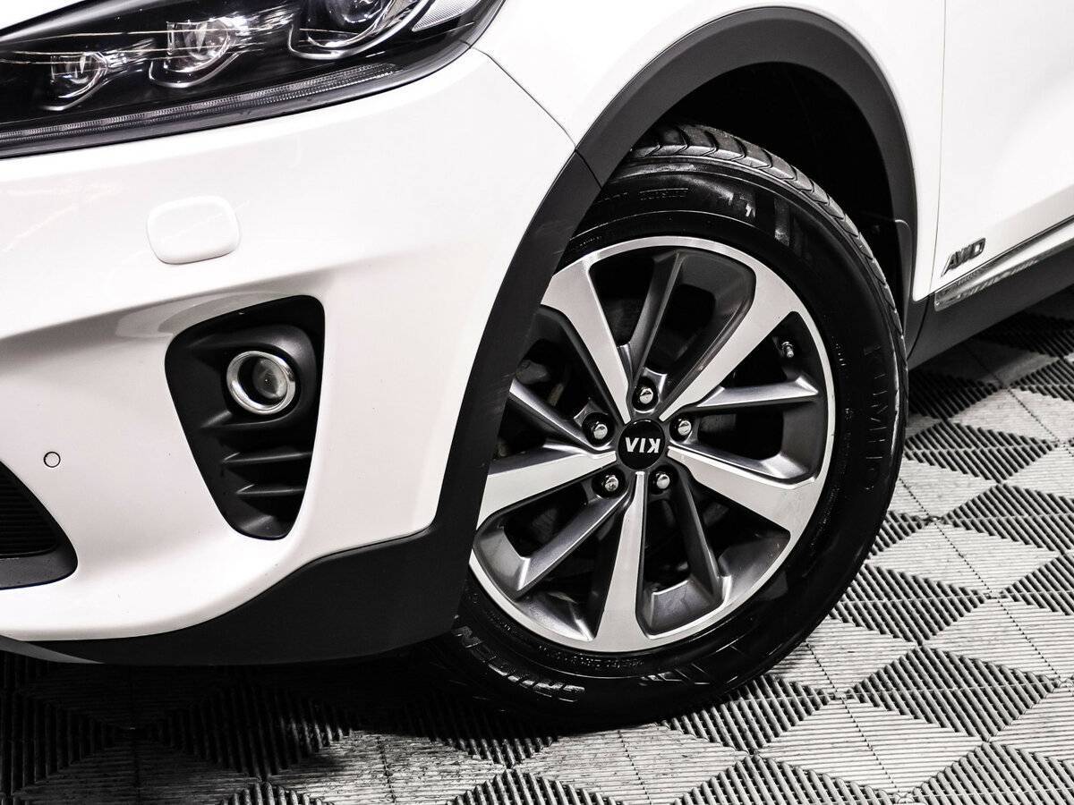 Б/У Киа Соренто 2018 года. Фото: #14