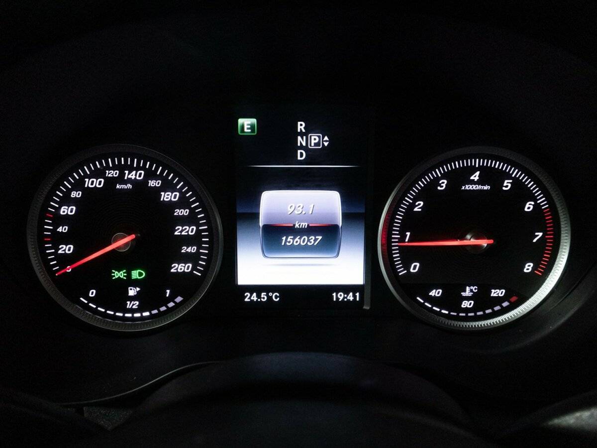 Б/У Мерседес-Бенц Ц-Класс 2014 года. Фото: #11