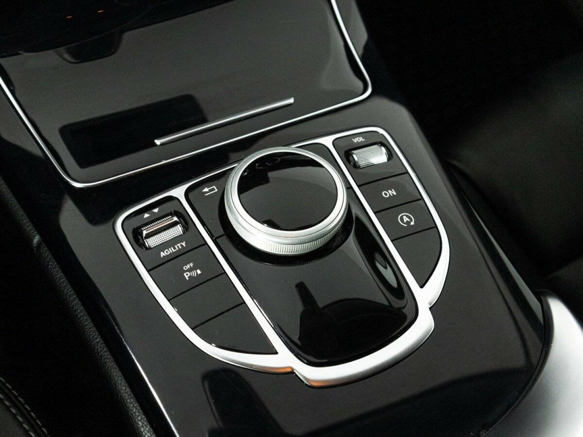 Б/У Мерседес-Бенц Ц-Класс 2014 года. Фото: #16